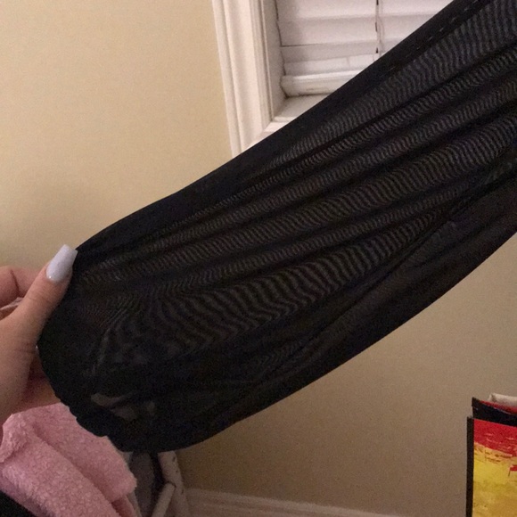 Fashion Nova top! - Picture 5 of 5